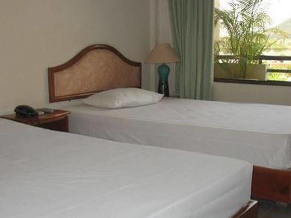 Ngu Binh Hue Hotel Exterior foto